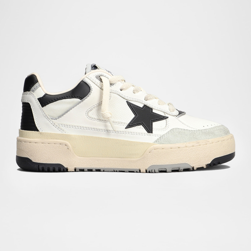 Forty 2 Low Top Sneaker